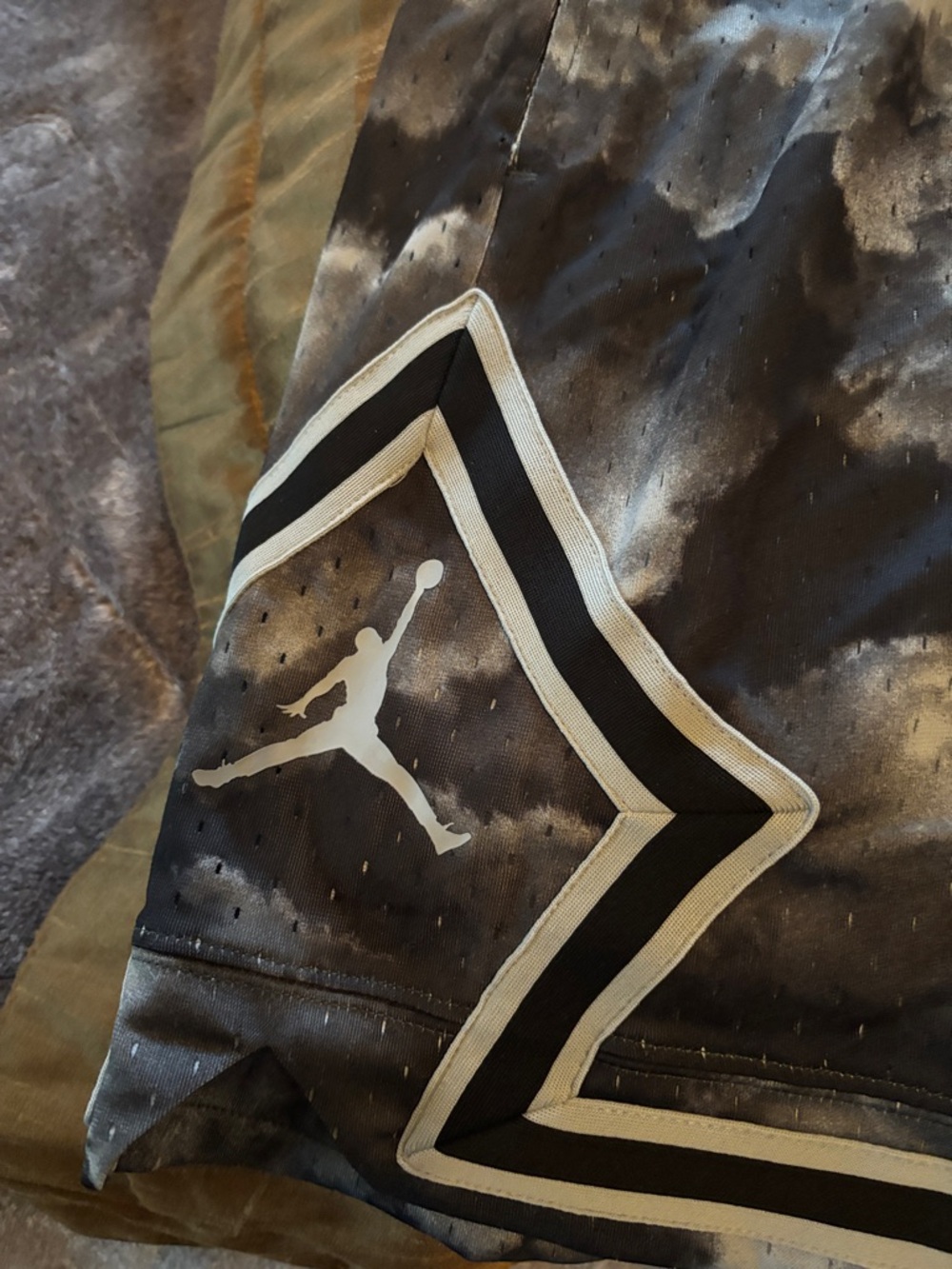 Jordan Black and White Tie-Dye Basketball Shorts with Contrast Hem - Picture 6 of 12
